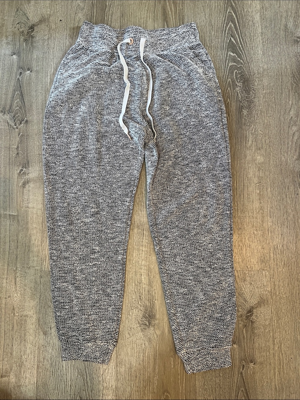 Offline NWOT Gray Knit Jogger Pants with Drawstring Size Lg